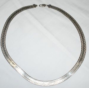 Milor necklace